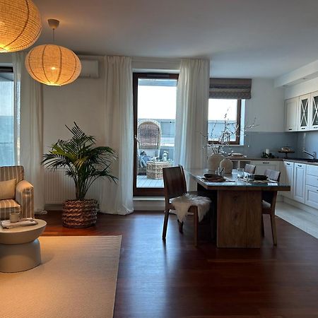 Sea Towers Apartament 27- Min 2 Noce Gdynia Eksteriør bilde